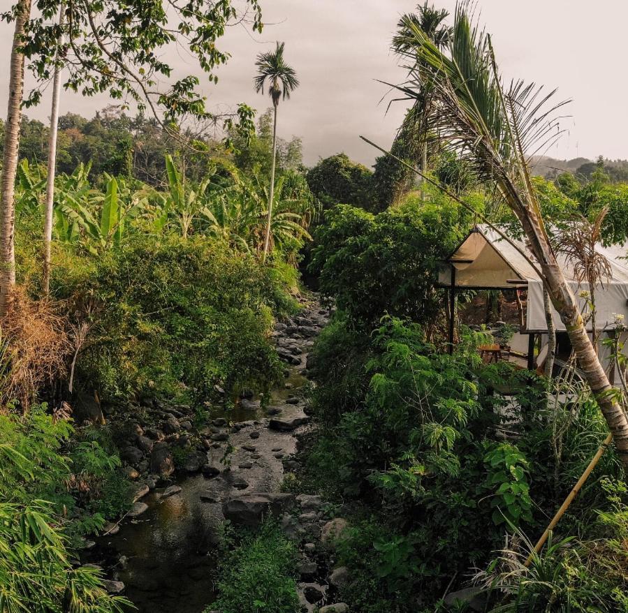 Hotel Camani Glamping Karangasem Esterno foto