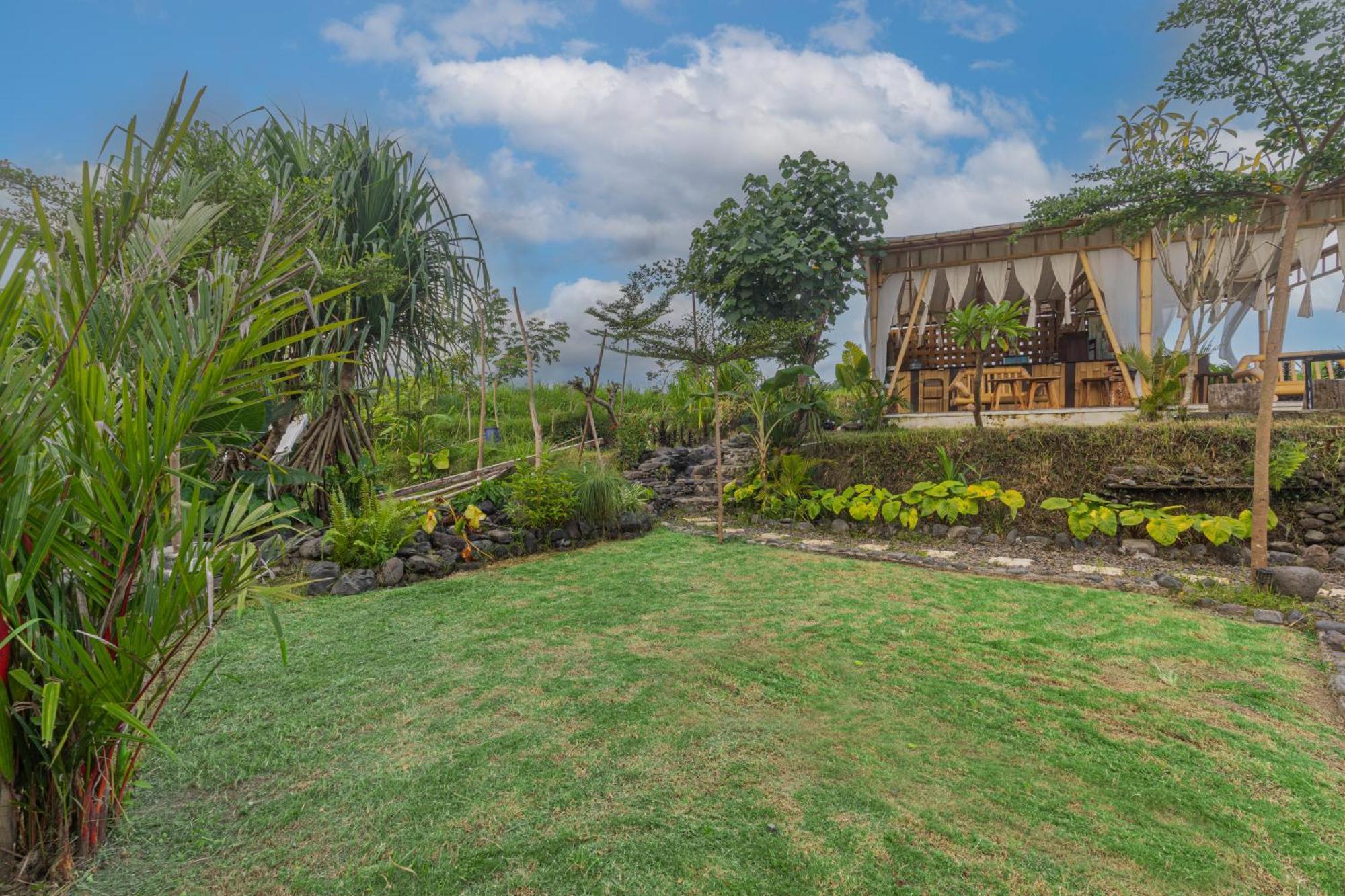 Hotel Camani Glamping Karangasem Esterno foto